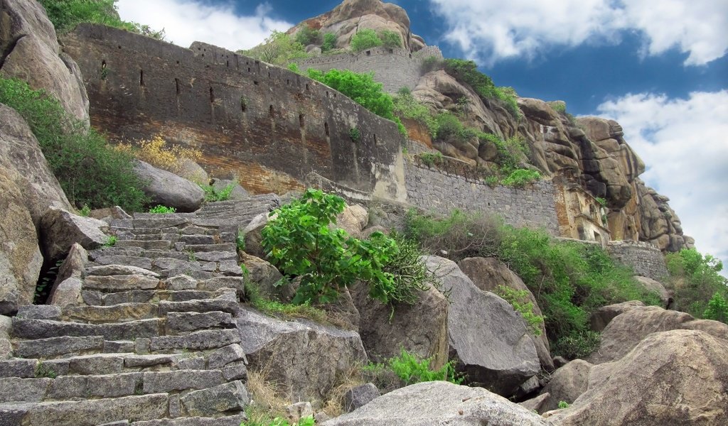 Обои горы, лестница, руины, крепость, форт, индия, mountains, ladder, ruins, fortress, fort, india разрешение 3200x2400 Загрузить