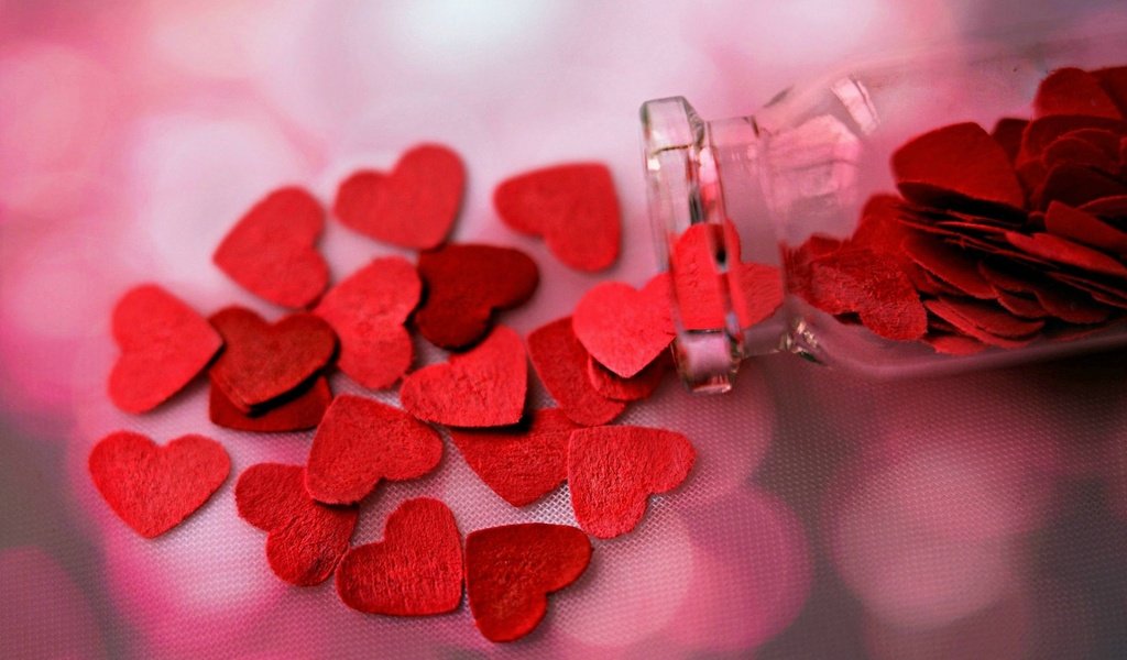 Обои сердце, бутылка, сердечки, семечки, баночка, декор, серде, heart, bottle, hearts, seeds, jar, decor разрешение 1920x1200 Загрузить