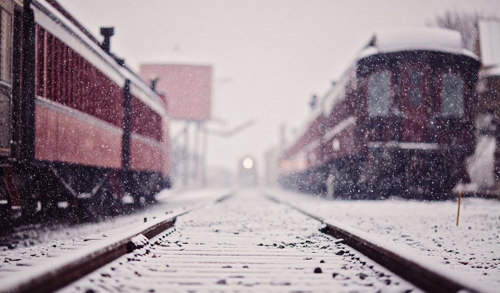 Обои снег, железная дорога, зима, поезда, поезд, snow, railroad, winter, trains, train разрешение 1920x1200 Загрузить