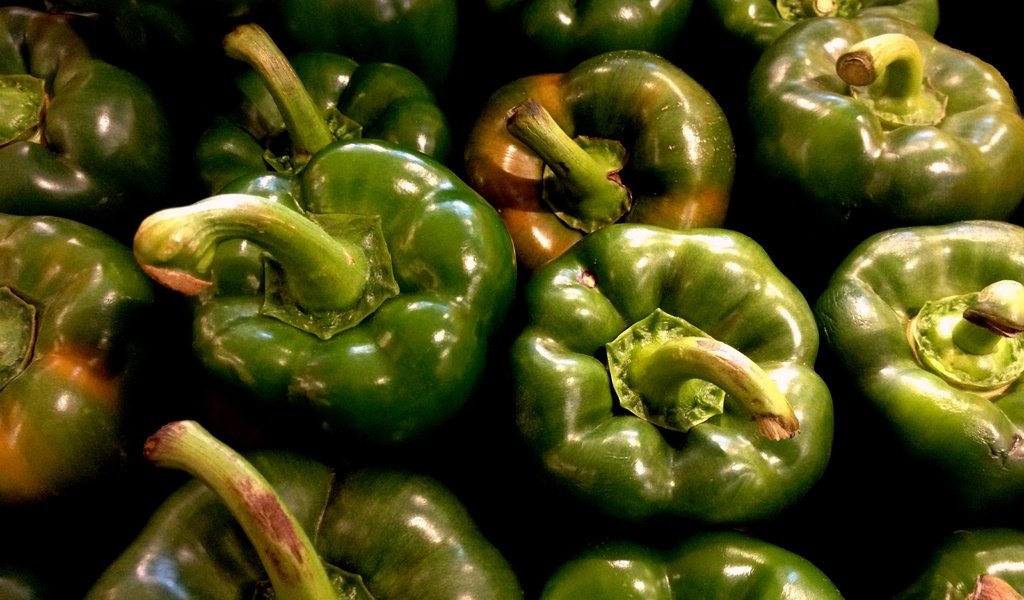 Обои зелёный, овощи, перец, болгарский, сладкий перец, green, vegetables, pepper, bulgarian, sweet pepper разрешение 3264x2448 Загрузить