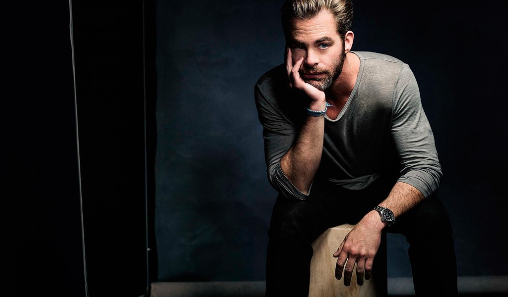 Обои актёр, часы, мужчина, фотосессия, борода, крис пайн, actor, watch, male, photoshoot, beard, chris pine разрешение 2048x1361 Загрузить