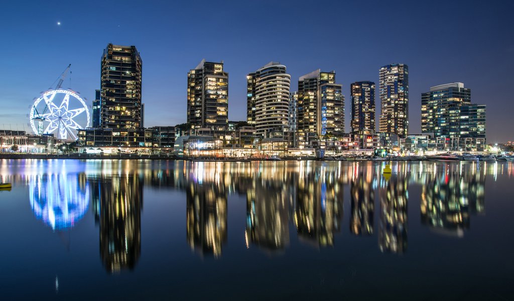 Обои ночь, огни, отражение, город, австралия, мельбурн, boyloso, night, lights, reflection, the city, australia, melbourne разрешение 1920x1200 Загрузить