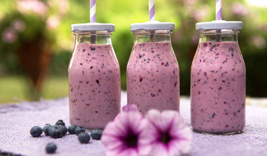 Обои ягоды, черника, завтрак, смузи, berries, blueberries, breakfast, smoothies разрешение 7000x4667 Загрузить