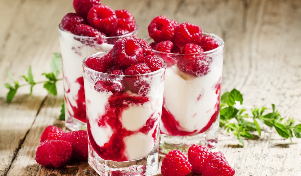 Обои малина, сливки, десерт, крем, raspberry, cream, dessert разрешение 3840x2400 Загрузить