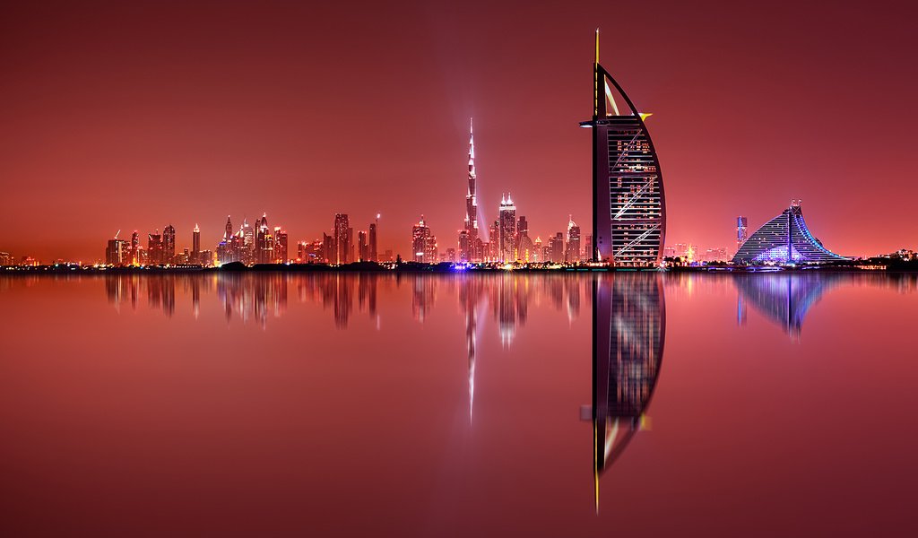 Обои ночь, огни, отражение, город, дубай, оаэ, night, lights, reflection, the city, dubai, uae разрешение 2880x1800 Загрузить