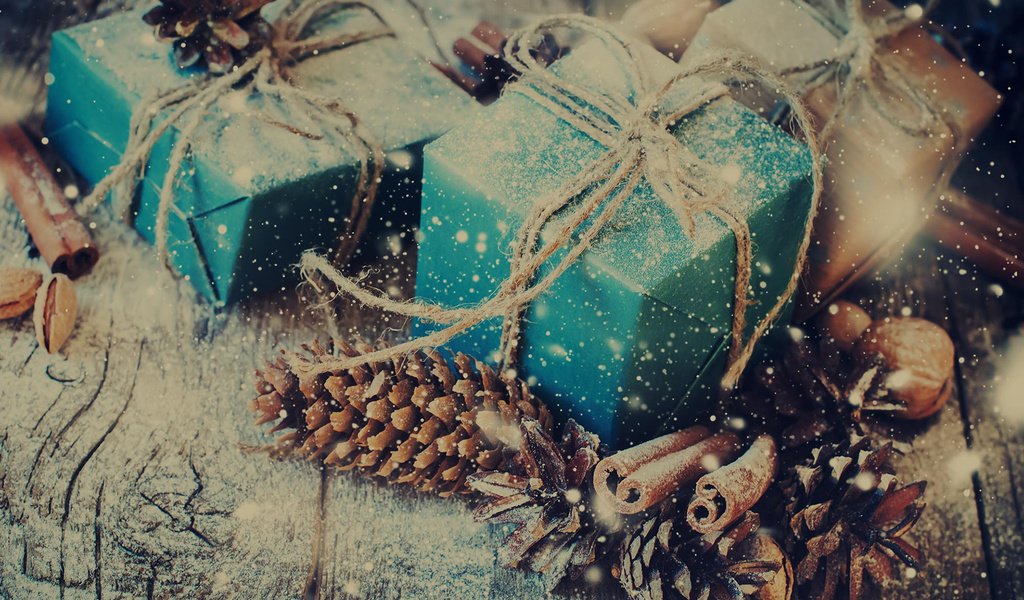 Обои новый год, подарки, рождество, шишки, new year, gifts, christmas, bumps разрешение 1920x1200 Загрузить