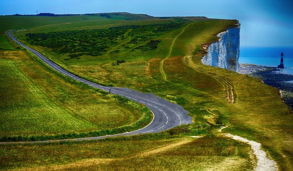 Обои дорога, пейзаж, скала, маяк, побережье, road, landscape, rock, lighthouse, coast разрешение 5400x3038 Загрузить