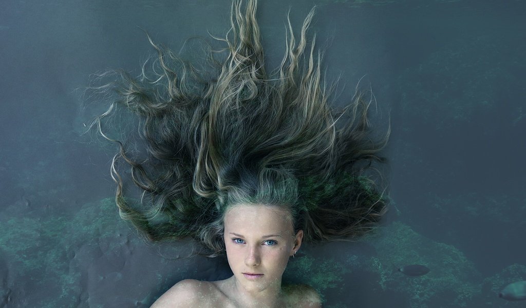 Обои вода, девушка, взгляд, волосы, лицо, русалка, water, girl, look, hair, face, mermaid разрешение 2500x1827 Загрузить