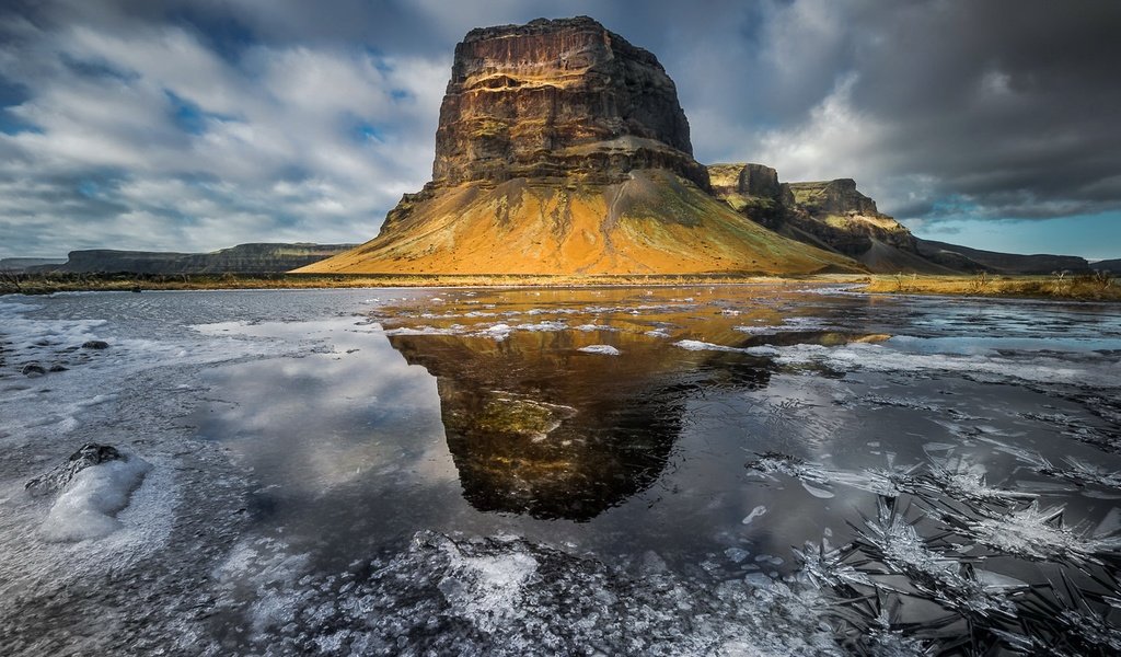 Обои природа, исландия, ландшафт, mountain lómagnúpur, nature, iceland, landscape разрешение 2048x1331 Загрузить