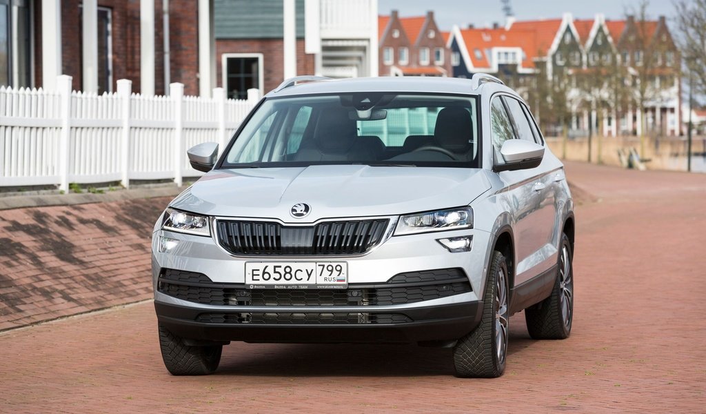 Обои skoda, skoda karoq разрешение 2200x1467 Загрузить