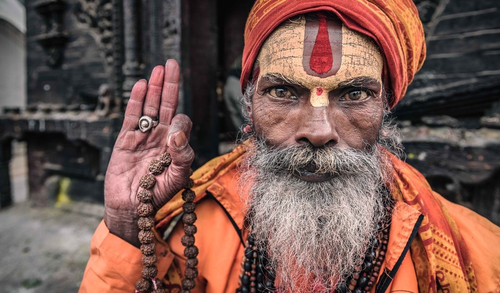 Обои рука, портрет, лицо, мужчина, старик, борода, непал, hand, portrait, face, male, the old man, beard, nepal разрешение 7360x4912 Загрузить