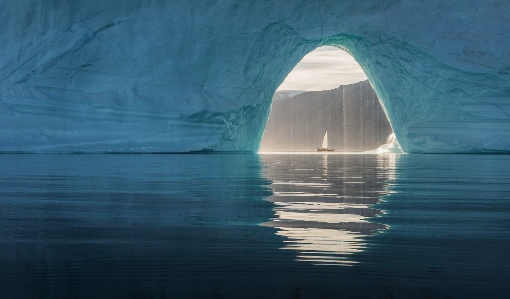 Обои море, корабль, айсберг, арка, ледник, гренландия, sea, ship, iceberg, arch, glacier, greenland разрешение 1920x1080 Загрузить