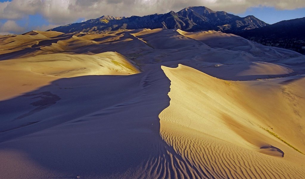 Обои горы, пустыня, сша, колорадо, great sand dunes national park, mountains, desert, usa, colorado разрешение 1920x1080 Загрузить