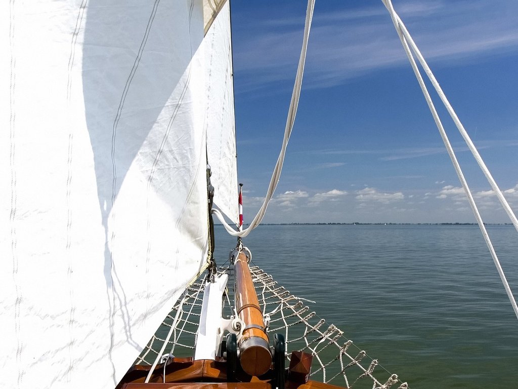 Обои облака, море, яхта, паруса, clouds, sea, yacht, sails разрешение 2445x1764 Загрузить