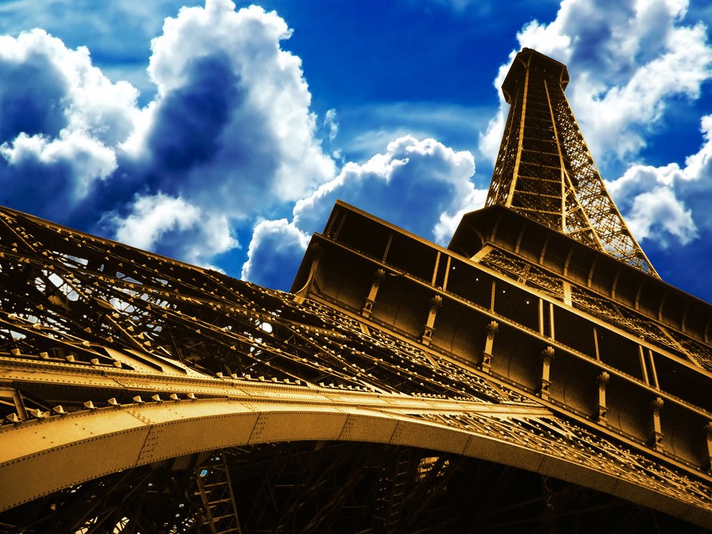 Обои небо, облака, париж, эйфелева башня, перспектива, the sky, clouds, paris, eiffel tower, perspective разрешение 1920x1200 Загрузить