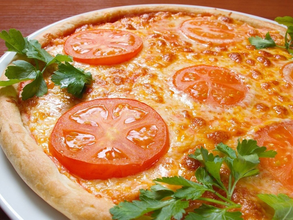 Обои зелень, сыр, выпечка, помидоры, пицца, greens, cheese, cakes, tomatoes, pizza разрешение 1920x1200 Загрузить