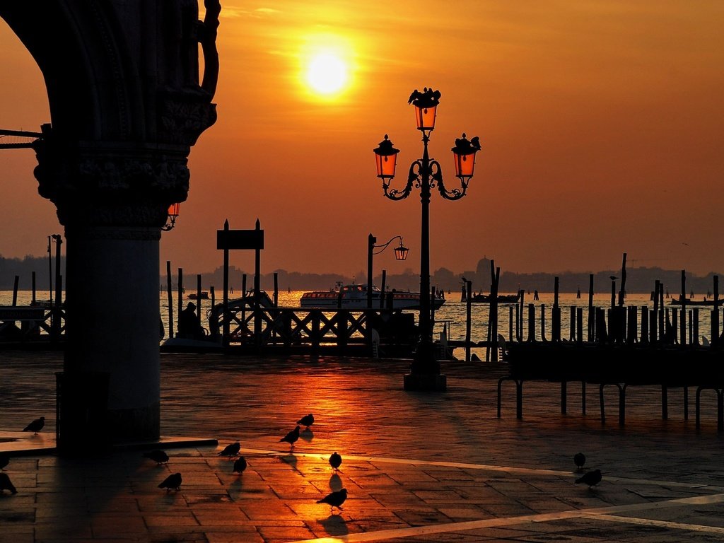 Обои вечер, закат, город, венеция, фонарь, the evening, sunset, the city, venice, lantern разрешение 2808x1850 Загрузить