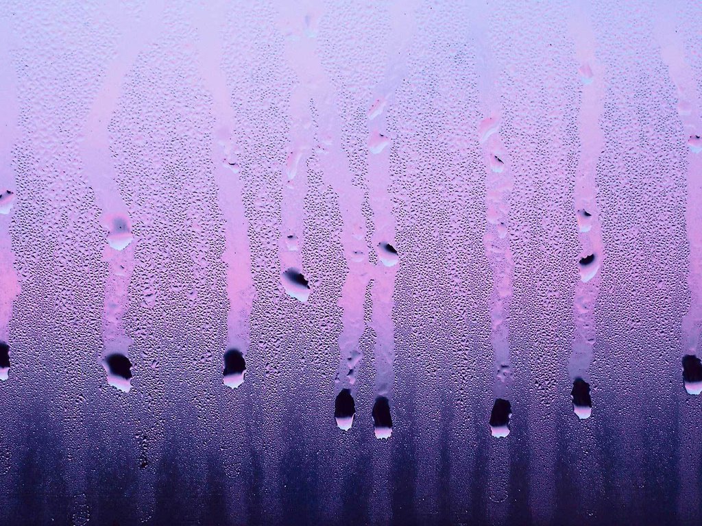 Обои вода, текстура, фон, капли, цвет, фиолетовый, стекло, water, texture, background, drops, color, purple, glass разрешение 1920x1200 Загрузить