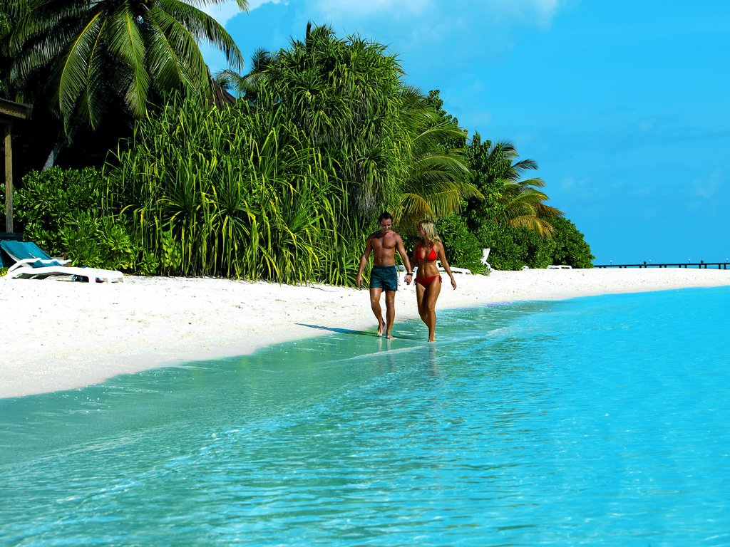 Обои море, пляж, тропики, мальдивы, sea, beach, tropics, the maldives разрешение 3900x2595 Загрузить