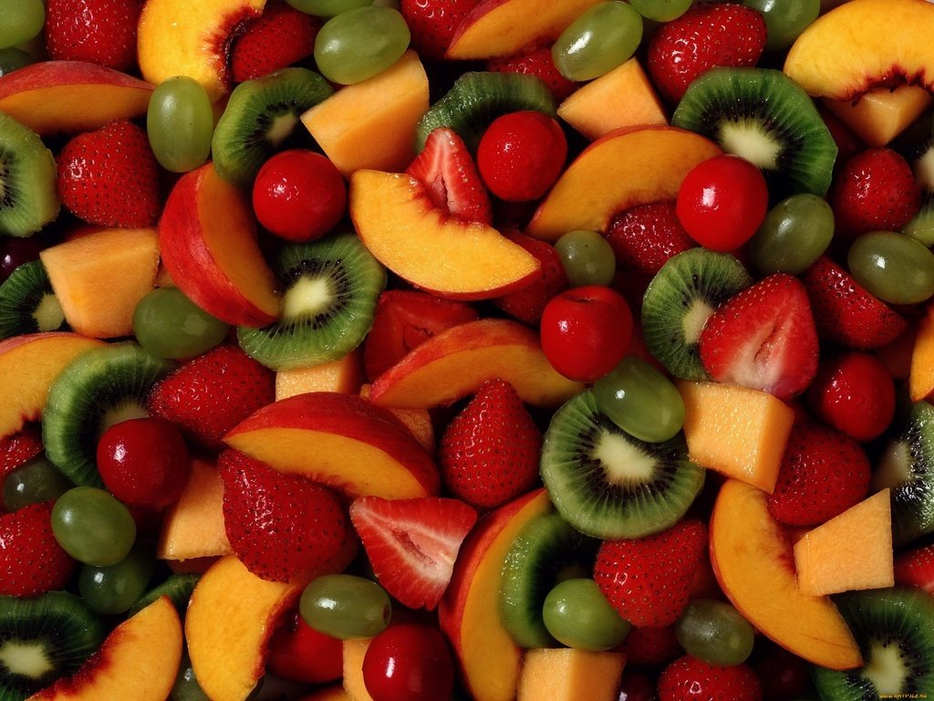 Обои виноград, фрукты, клубника, ягоды, вишня, персики, киви, grapes, fruit, strawberry, berries, cherry, peaches, kiwi разрешение 2560x1920 Загрузить