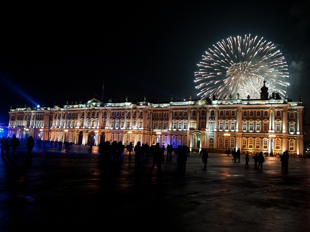 Обои ночь, новый год, салют, санкт-петербург, зимний дворец, night, new year, salute, saint petersburg, the winter palace разрешение 2560x1600 Загрузить