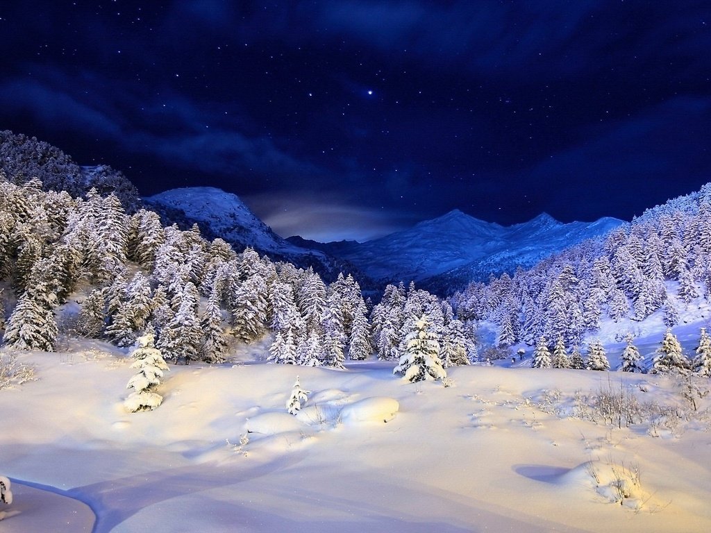 Обои зимняя ночь в горах, winter night in the mountains разрешение 1920x1080 Загрузить