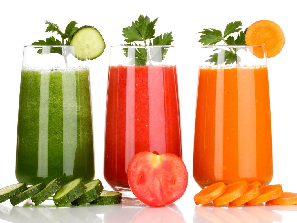 Обои стаканы, соки, напитки напитки, огуречный, томатный, морковный, glasses, juices, drinks drinks, cucumber, tomato, carrot разрешение 4184x2698 Загрузить