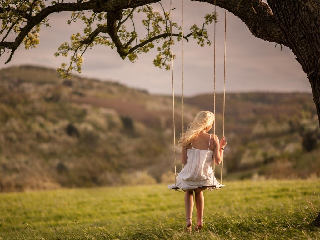 Обои природа, девушка, блондинка, качели, nature, girl, blonde, swing разрешение 1920x1200 Загрузить