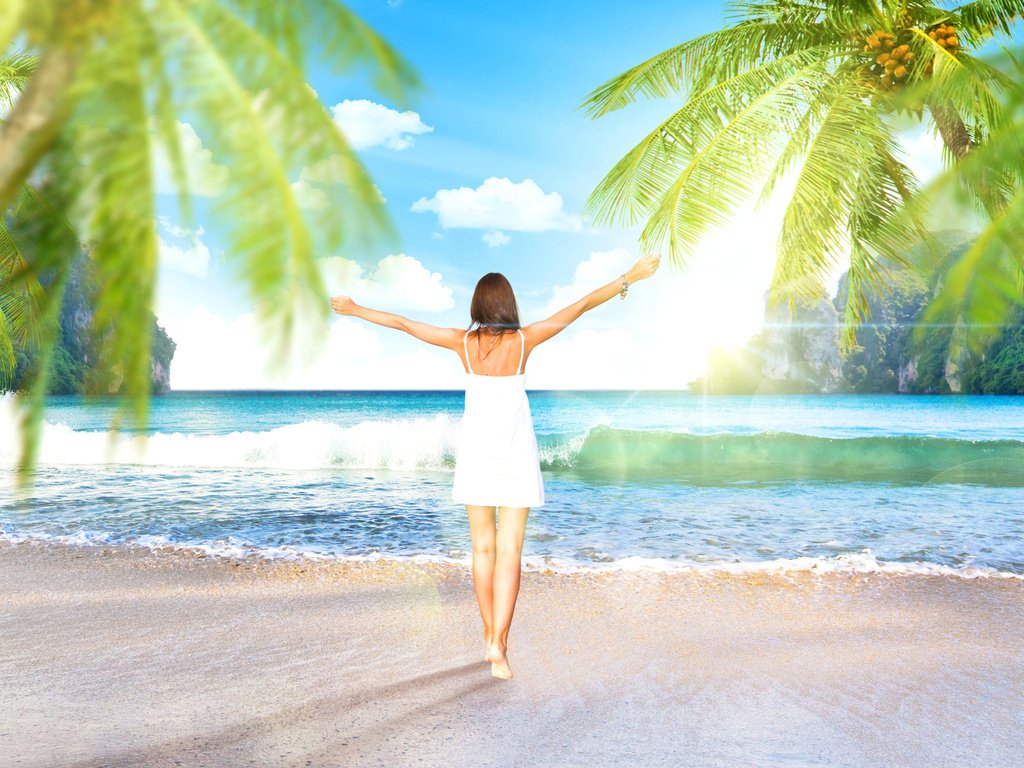 Обои девушка, море, пляж, пальмы, girl, sea, beach, palm trees разрешение 2560x1600 Загрузить