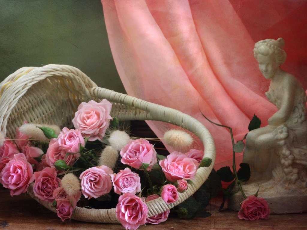 Обои цветы, розы, статуэтка, букет, корзинка, flowers, roses, figurine, bouquet, basket разрешение 3710x2186 Загрузить