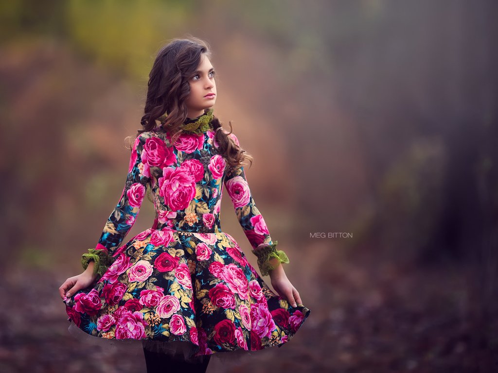 Обои настроение, дети, девочка, волосы, локоны, mood, children, girl, hair, curls разрешение 2048x1339 Загрузить