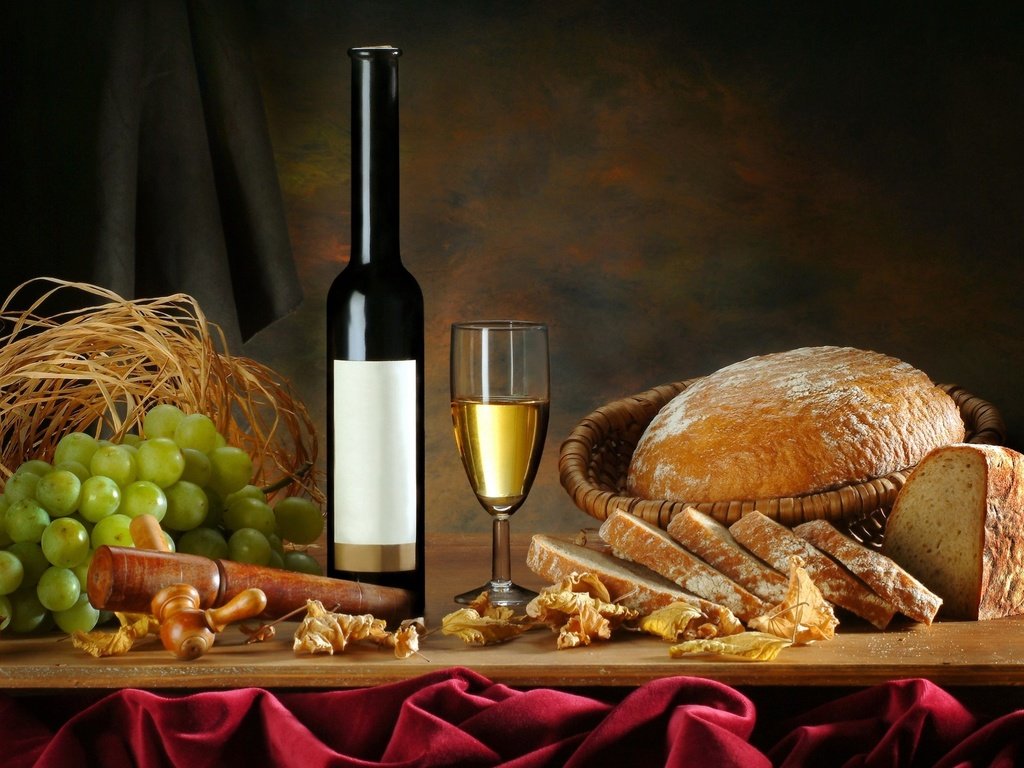 Обои листья, виноград, бокал, хлеб, вино, белое, бутылка, leaves, grapes, glass, bread, wine, white, bottle разрешение 1920x1546 Загрузить