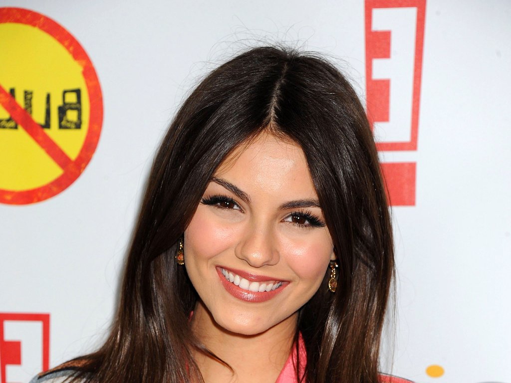 Обои модель, актриса, певица, виктория джастис, виктории джастис, model, actress, singer, victoria justice разрешение 2560x1920 Загрузить