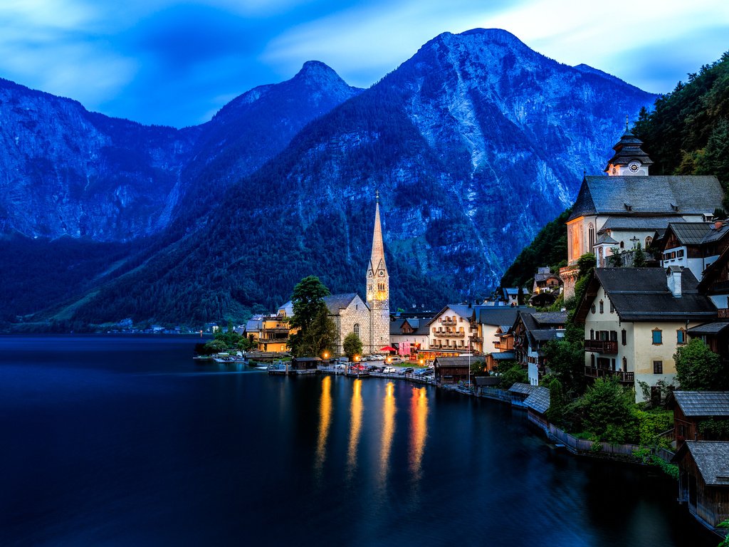 Обои озеро, горы, австрия, дома, альпы, гальштат, озеро гальштат, lake, mountains, austria, home, alps, hallstatt, lake hallstatt разрешение 2048x1277 Загрузить