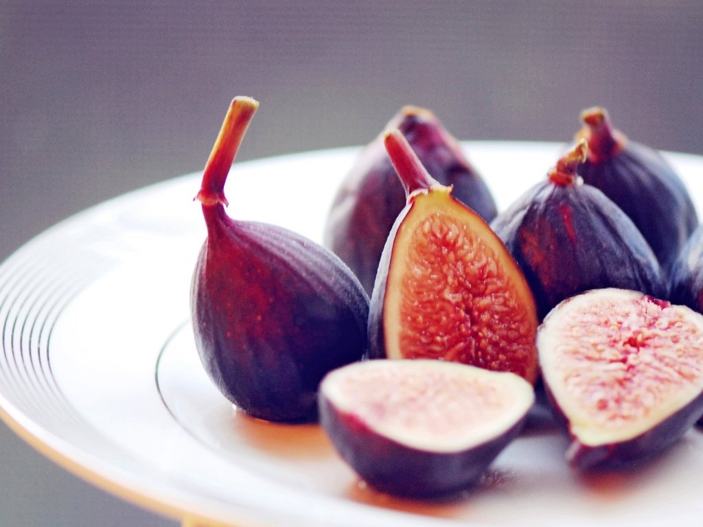 Обои фрукты, инжир, смоква, fruit, figs, fig разрешение 2880x1800 Загрузить