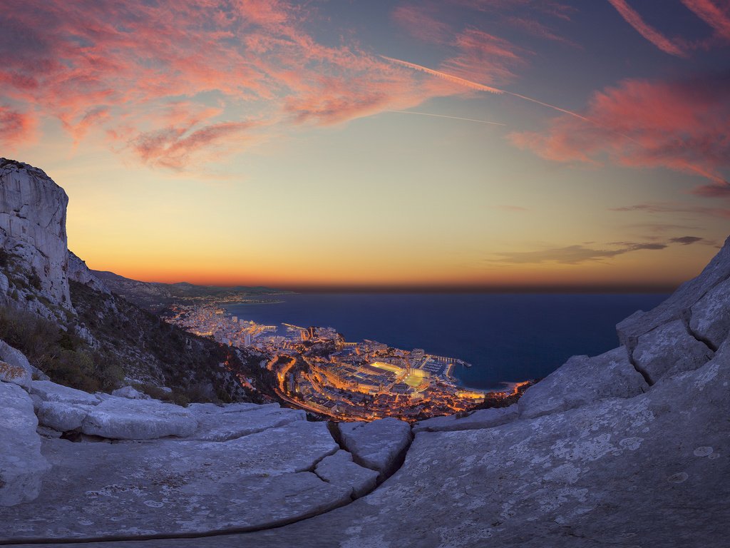 Обои огни, закат, море, панорама, город, монако, lights, sunset, sea, panorama, the city, monaco разрешение 2880x1800 Загрузить