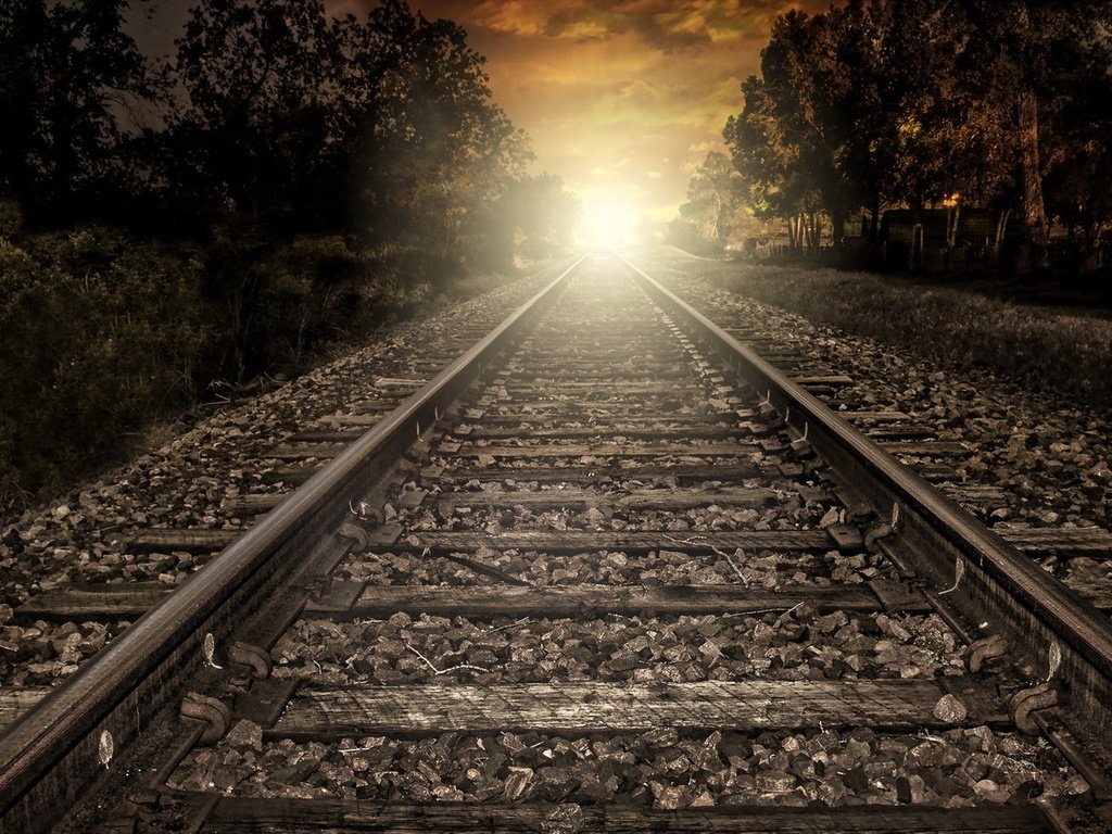 Обои свет, железная дорога, рельсы, пейзаж, light, railroad, rails, landscape разрешение 1920x1144 Загрузить