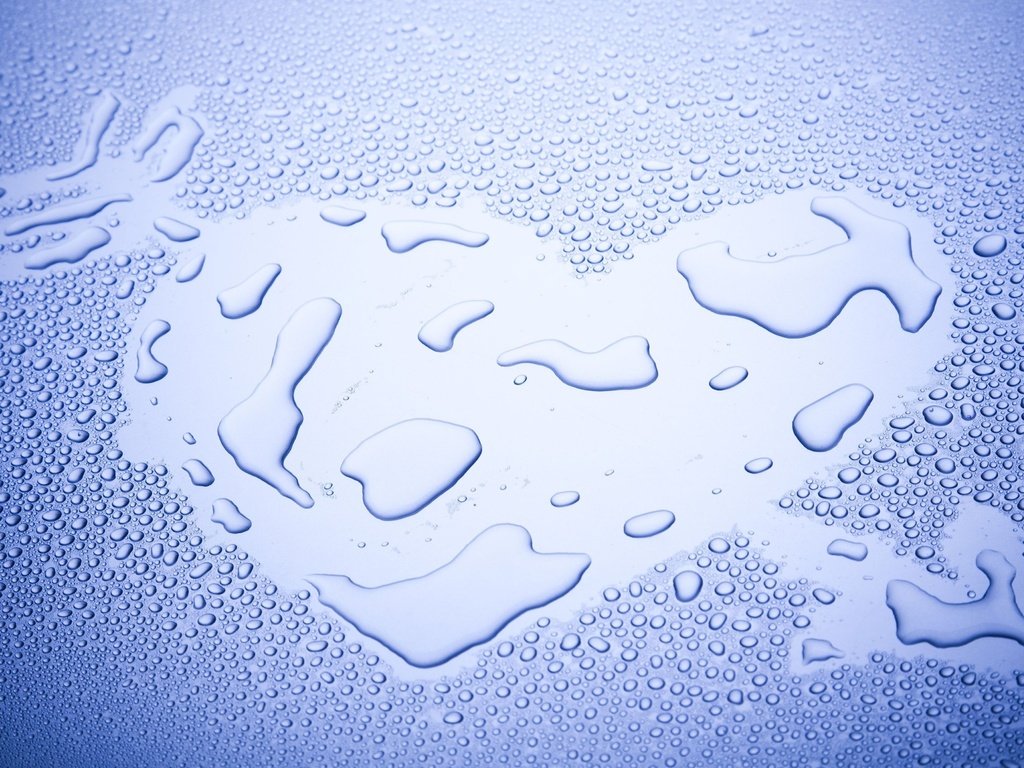 Обои вода, макро, капли, сердце, любовь, стекло, капли воды, water, macro, drops, heart, love, glass, water drops разрешение 3761x2434 Загрузить