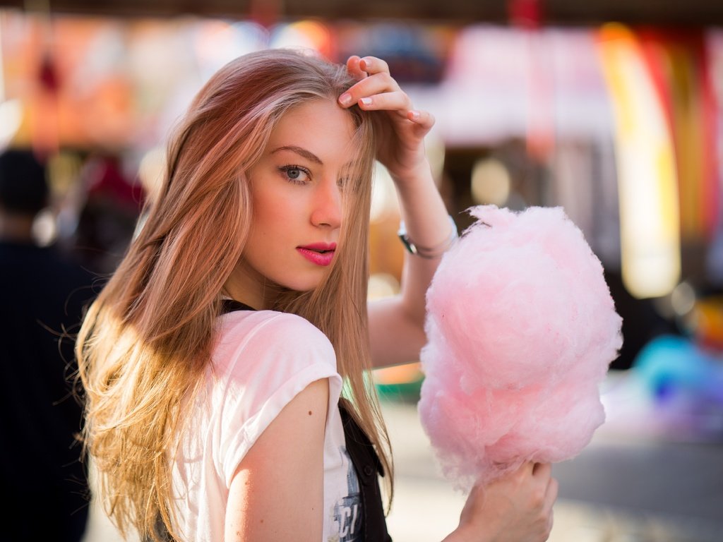 Обои взгляд, модель, волосы, лицо, angelika, сладкая вата, look, model, hair, face, cotton candy разрешение 6000x4000 Загрузить