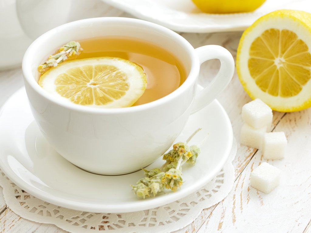 Обои лимон, кружка, блюдце, чай, сахар, lemon, mug, saucer, tea, sugar разрешение 2560x1600 Загрузить