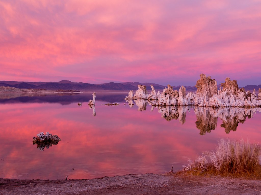 Обои озеро, скалы, камни, закат, сша, калифорния, lake, rocks, stones, sunset, usa, ca разрешение 2048x1367 Загрузить