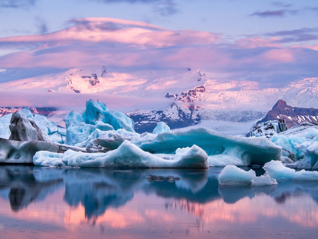 Обои зима, henrik höffling, отражение, пейзаж, море, айсберг, океан, льды, арктика, winter, reflection, landscape, sea, iceberg, the ocean, ice, arctic разрешение 3840x2400 Загрузить