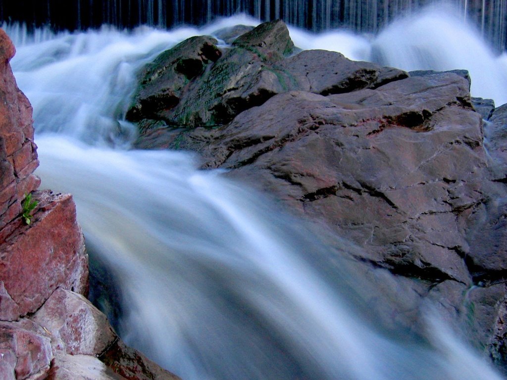 Обои скалы, природа, пейзаж, водопад, горная река, rocks, nature, landscape, waterfall, mountain river разрешение 1920x1200 Загрузить