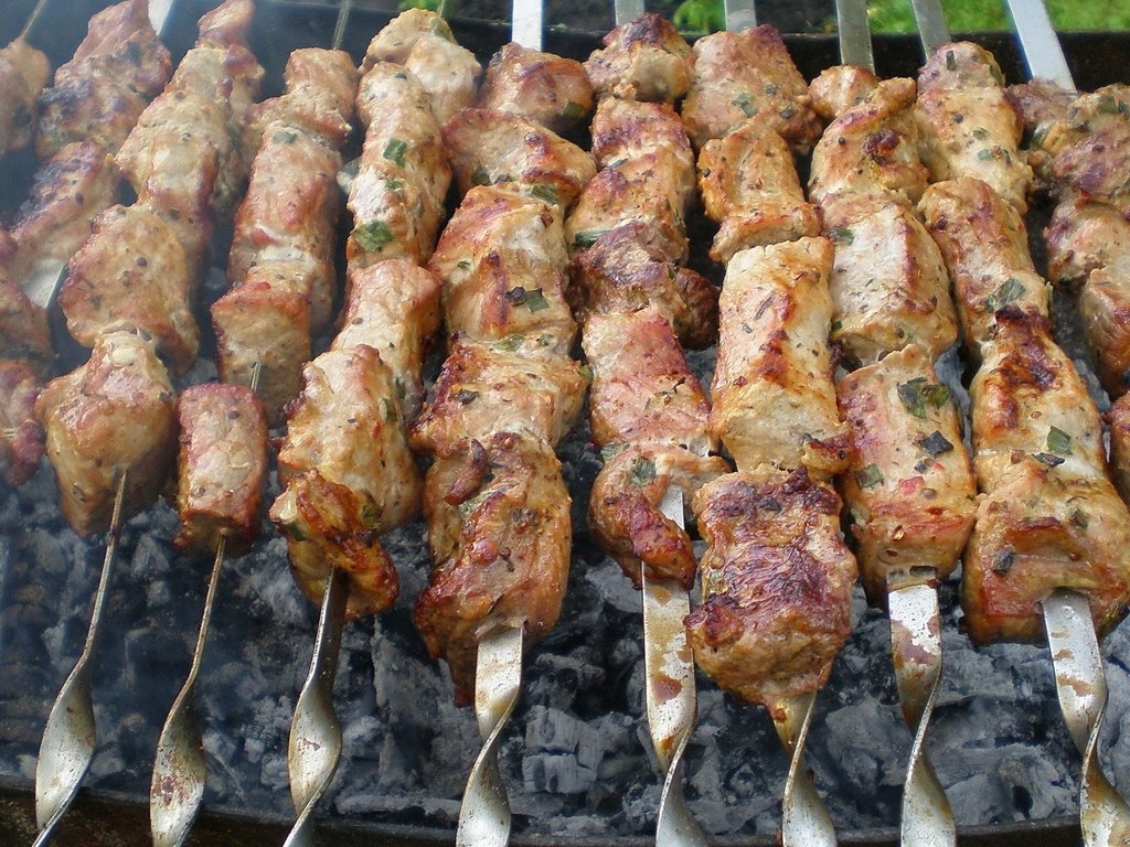 Обои мясо, шашлык, шампура, мангал, meat, kebab, skewers, grill разрешение 1920x1200 Загрузить