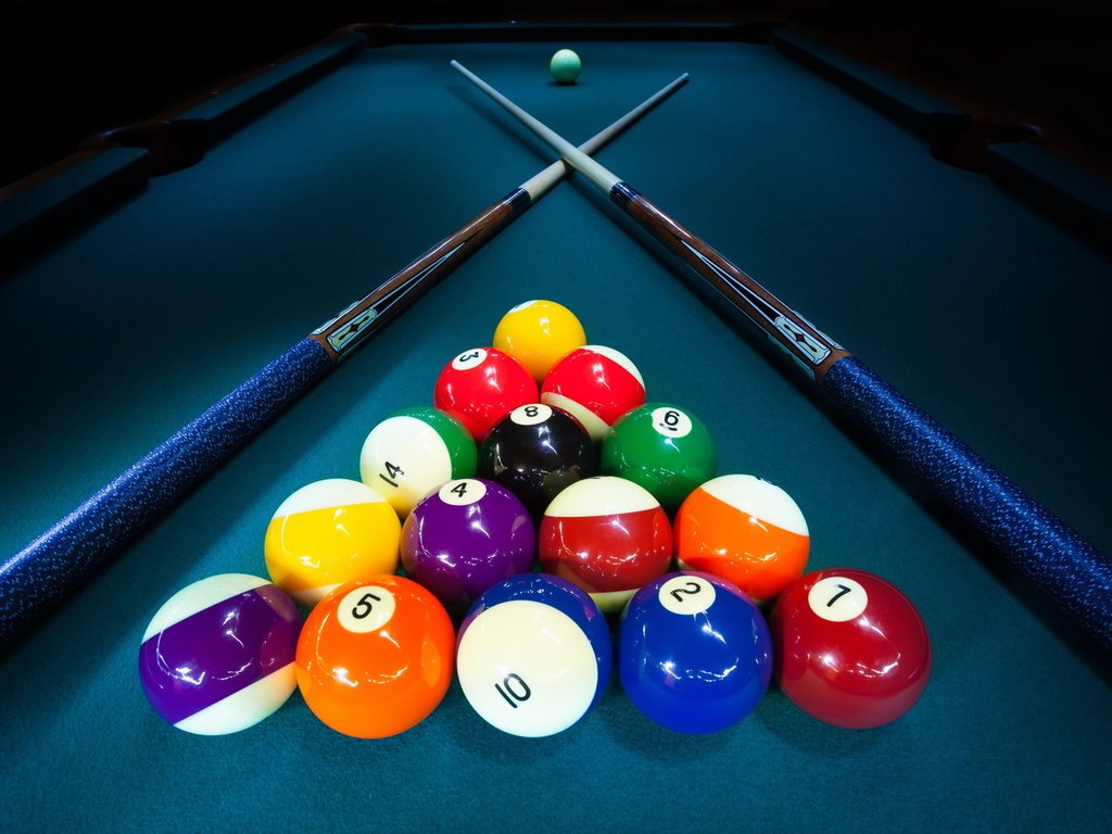 Обои шары, стол, бильярд, кий, бильярдные шары, balls, table, billiards, cue, billiard balls разрешение 1920x1280 Загрузить
