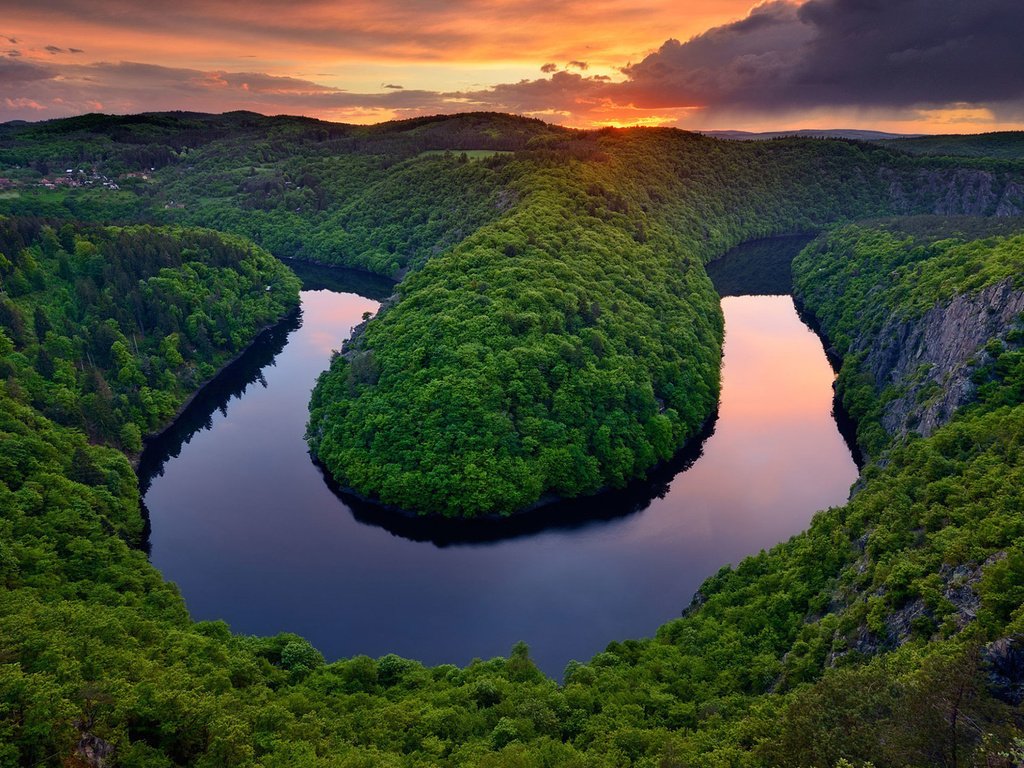 Обои озеро, река, природа, лес, закат, пейзаж, холм, lake, river, nature, forest, sunset, landscape, hill разрешение 1920x1200 Загрузить