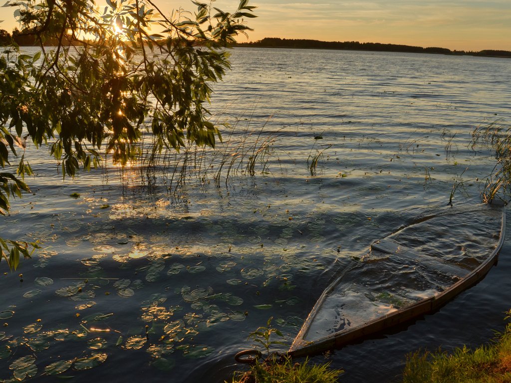 Обои озеро, закат, пейзаж, лодка, lake, sunset, landscape, boat разрешение 2560x1600 Загрузить