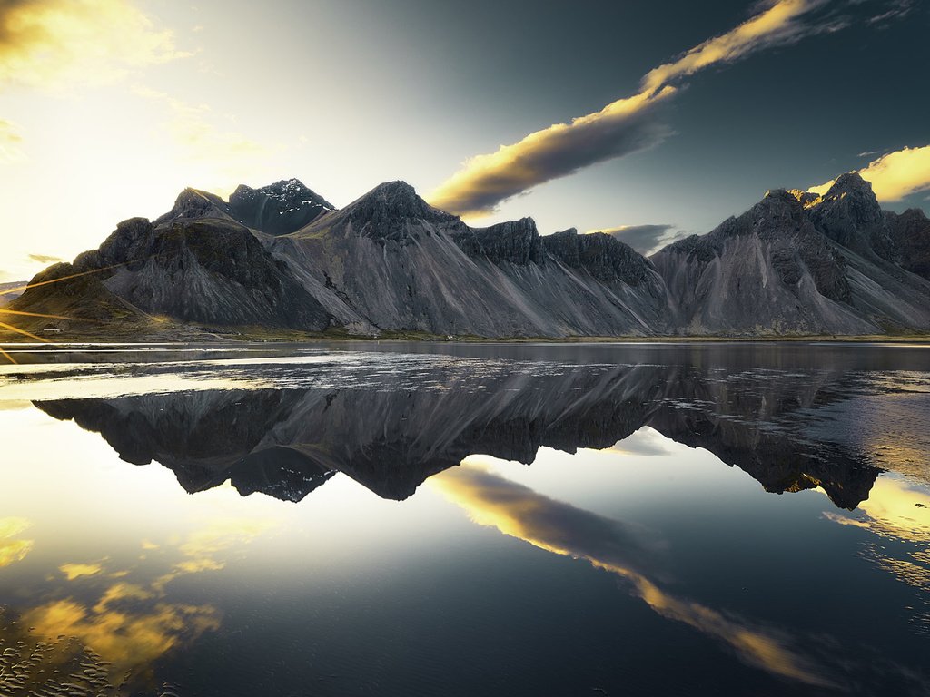 Обои небо, облака, озеро, горы, отражение, пейзаж, etienne ruff, the sky, clouds, lake, mountains, reflection, landscape разрешение 1920x1200 Загрузить