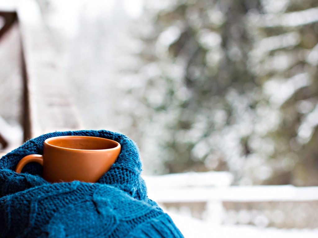 Обои зима, кофе, окно, чашка, шарф, winter, coffee, window, cup, scarf разрешение 2560x1706 Загрузить