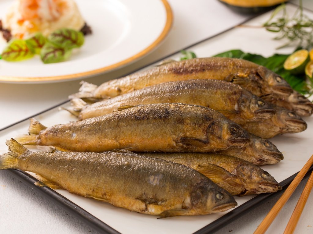 Обои рыба, морепродукты, жареная, жареная рыба, корюшка, fish, seafood, fried, fried fish, smelt разрешение 3000x1960 Загрузить